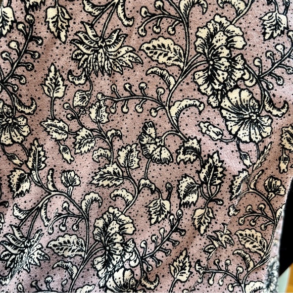 Romantic Top💘 - Picture 13 of 14